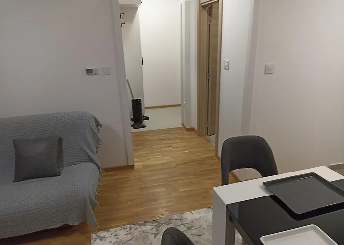 Uros 17 Διαμέρισμα *